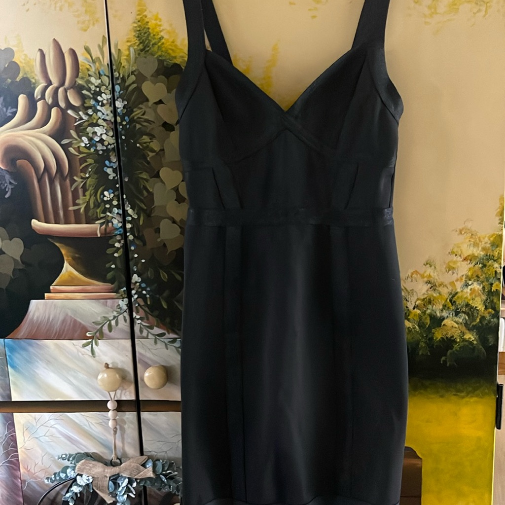 Haute Monde Small Body Con Dress Black Back Zip